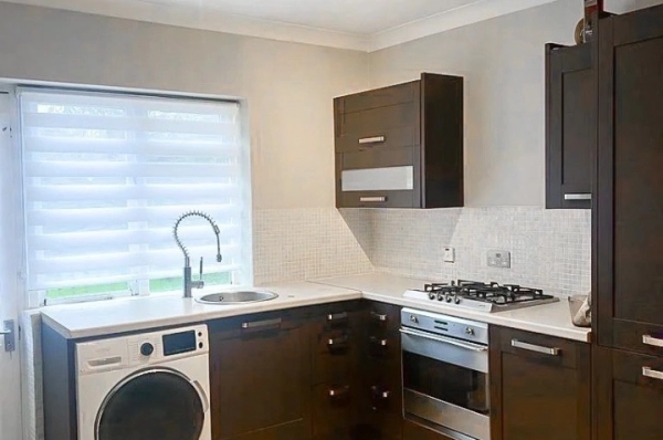 2 Bed Flat to Rent on Colindeep Lane, London NW9. Suitable for Couples. Bills not included.