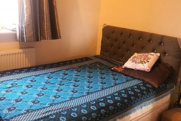 Double Room to Rent in Morden SM4. All Bills included. Perfect for single.